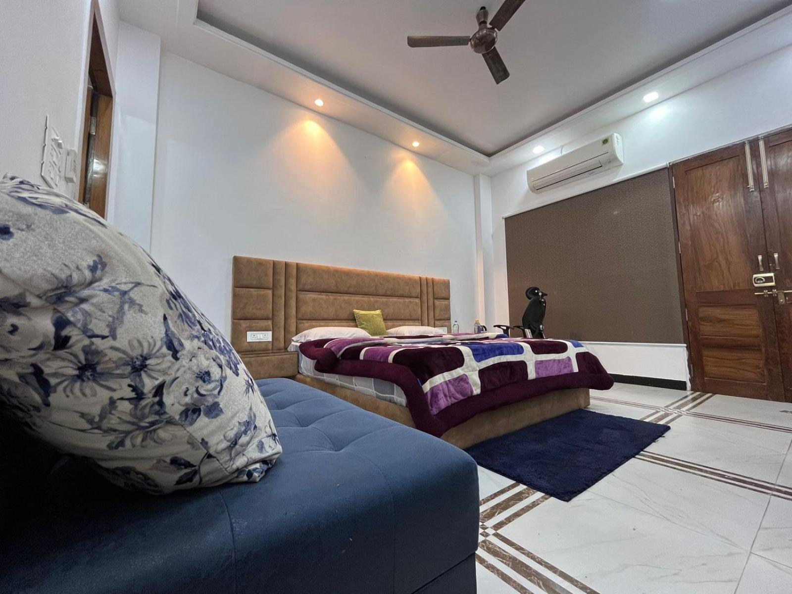 Shreshth Home Stay - Best Family Accommodation - 3Km From Har Ki Pauri, Haridwar, Uttarakhand Kültér fotó